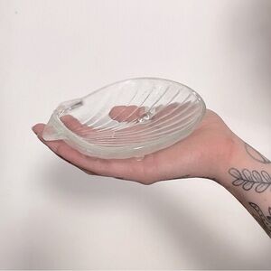 Vintage Textured Glass Sea Shell Trinket Tray Jewelry Holder Glass Ashtray